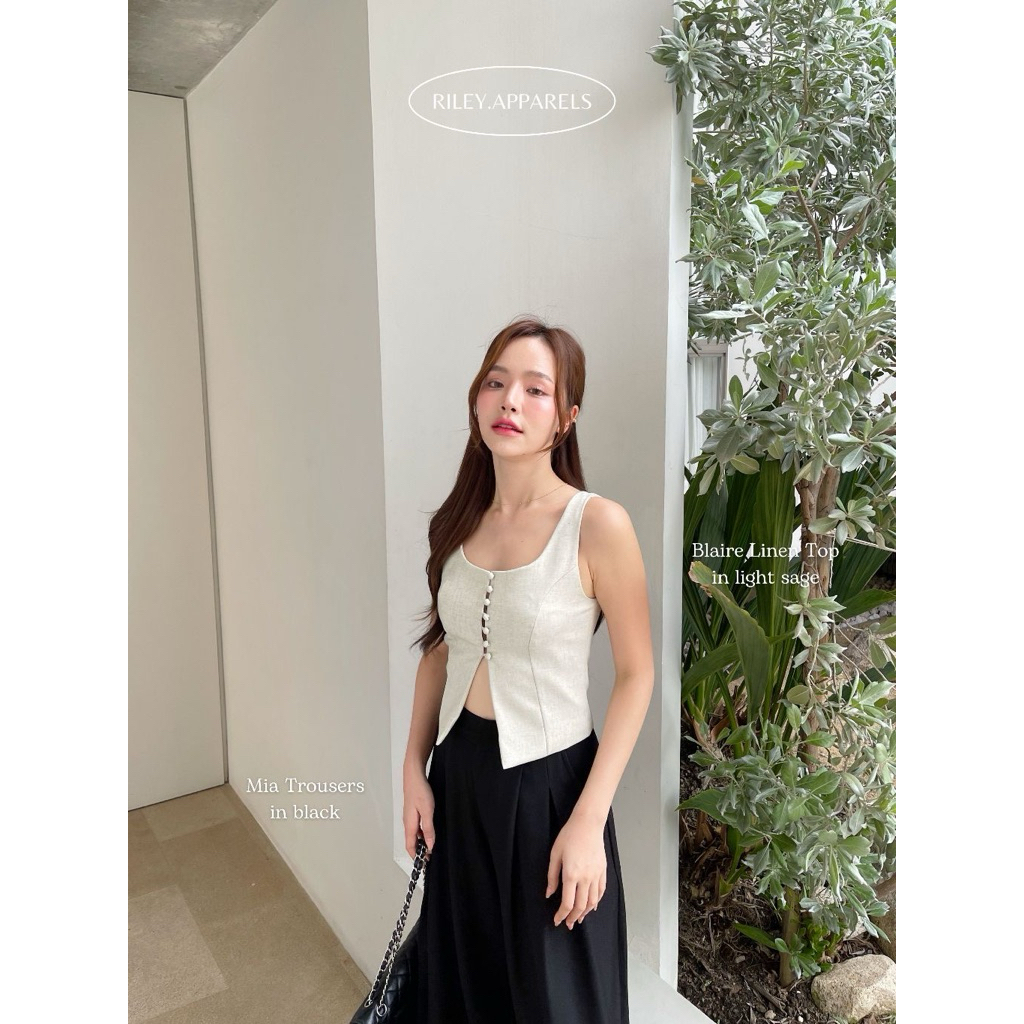 ส่งต่อ Riley.apparels - Blaire