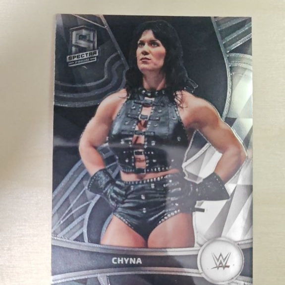 2022 WWE Panini Chronicles-Chyna ใส่