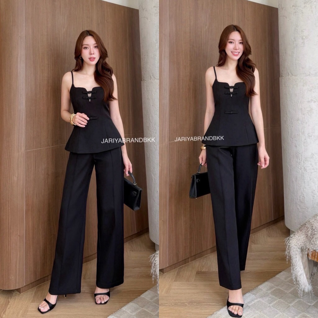 JARIYA🎀 ชุดset 2ชิ้นเสื้อ สายเดี่ยวสามารถปรับสายได้ มาพร้อมกางเกงขายาว