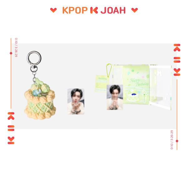 YESUNG (SUPER JUNIOR) - ARTIST 2026 BIRTHDAY MD (31st Oct.2026) (CROCHET MINI CAKE KEYRING / ACRYLIC