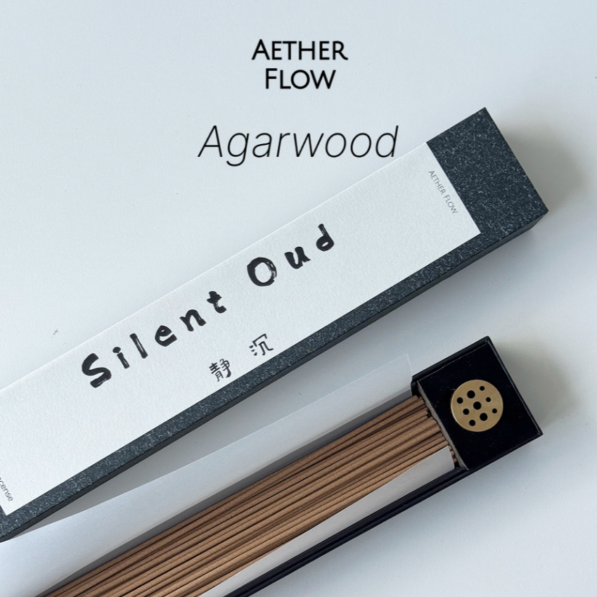 AETHER FLOW ธูปไม้กฤษณาธรรมชาติพร้อมที่วาง 21 ซม. 20 กรัม 55 แท่ง