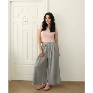 Lenebkk Mia Soft Crop Top เสื้อยืดครอป