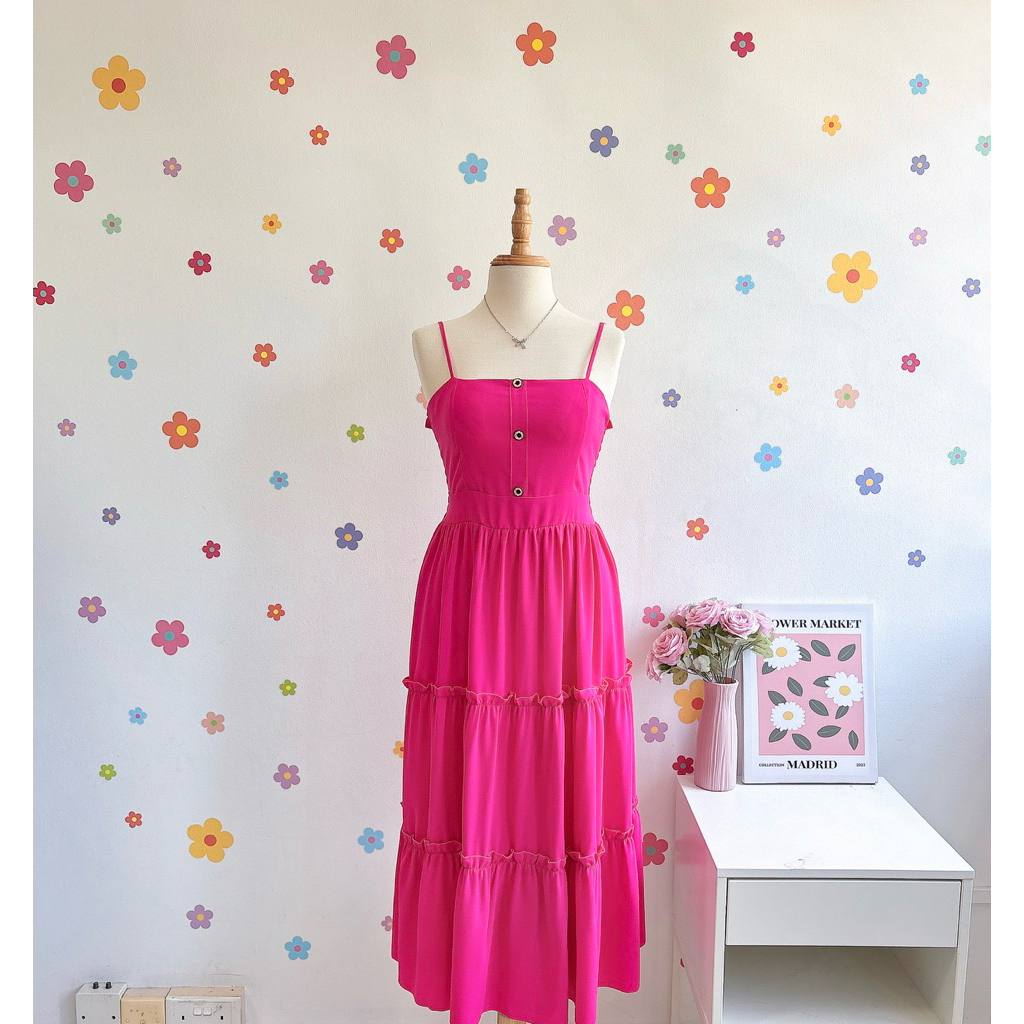 Silky Cushion Ruffles Midi Dress ใน Hotpink