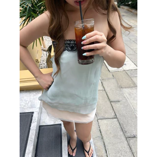 Mila top - aishaabkk เสื้อเกาะอกพริ้ว