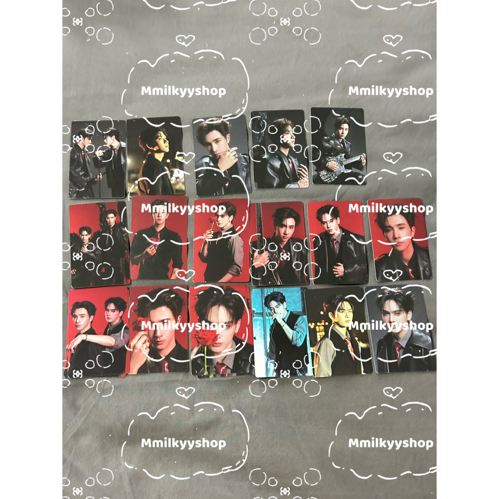 COLLECTIBLE RANDOM CARD | PERTH SANTA DEVIL'S KISS CONCERT❤️🖤