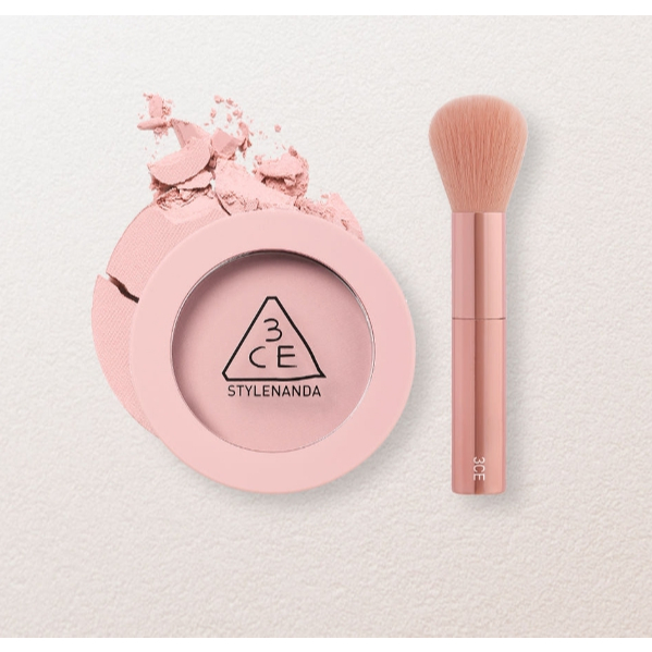 3CE Face Blush 5g–5.5g พร้อม Glow Multi Use Brush