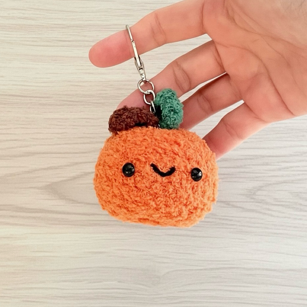 [ SG Shop] CUTE Orange Tangerine Keychain Crochet Bag charm Birthday CNY New Year