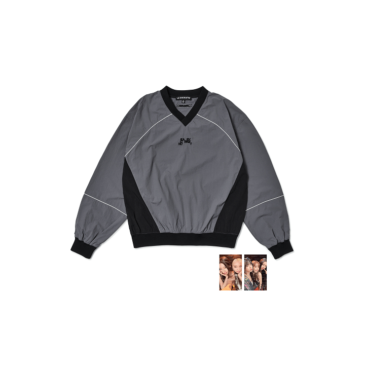 เสื้อสเวตเตอร์ LE SSERAFIM (สีเทา)