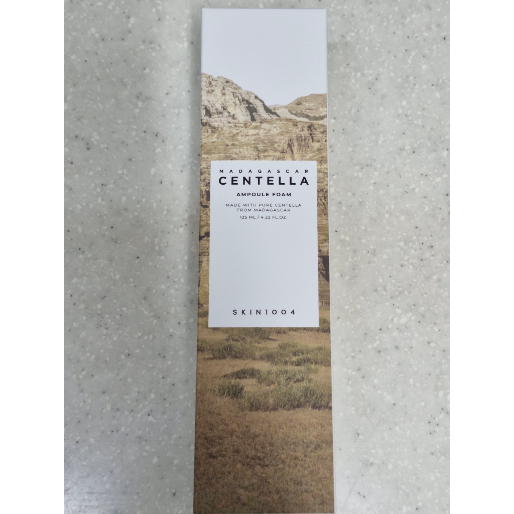 SKIN1004 Madagascar Centella Ampoule Foam 125ml (Low pH Centella Calming & Hydrating Cleanser)