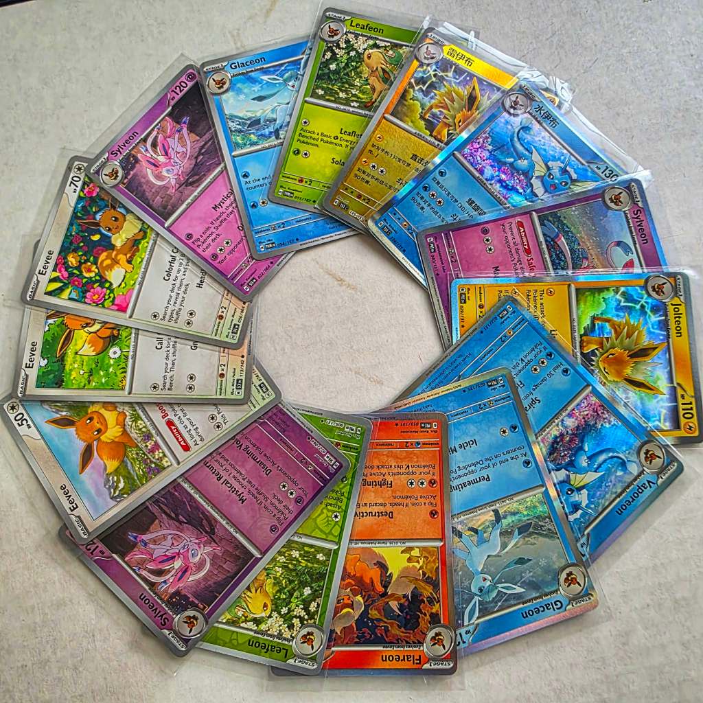 [การ์ดโปเกมอน] ชุด Pikachu & Eevee Bundle