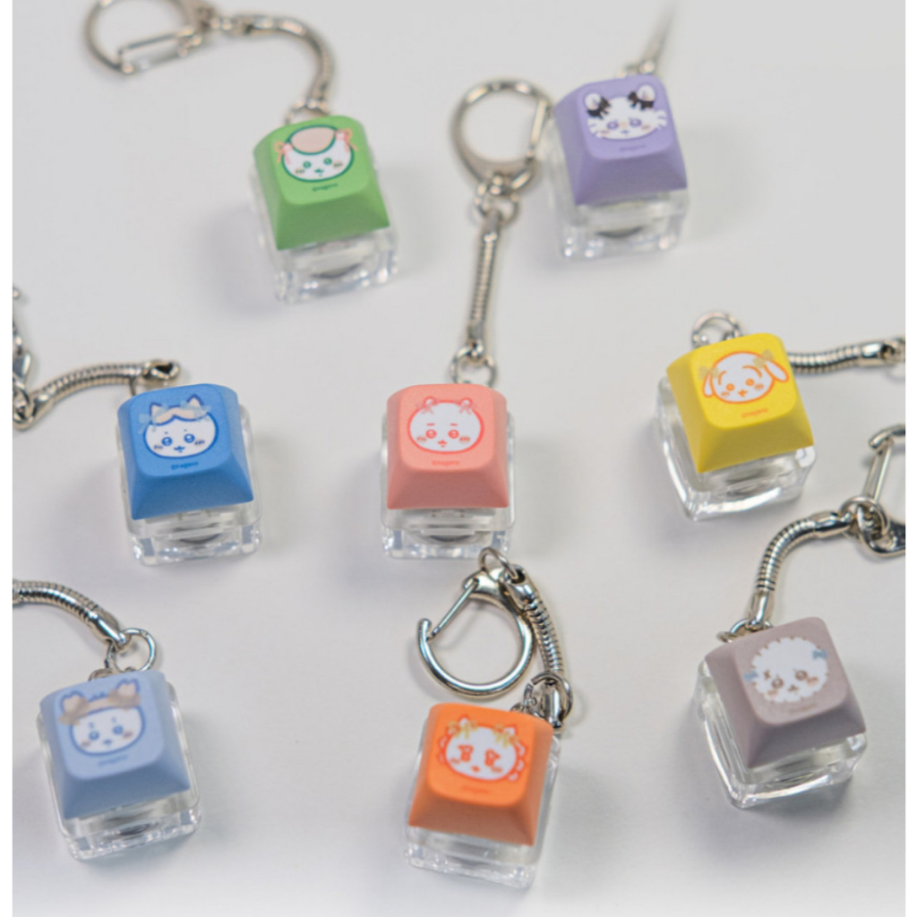 พวงกุญแจปุ่มกด Chiikawa ไฟ LED | สุ่ม 1 ใน 8 แบบ | เสน่ห์ปุ่มกดคีย์บอร์ดน่ารัก ราคา ถูกที่สุด ดีลบีเคเค แกลเลอรีภาพที่ 4