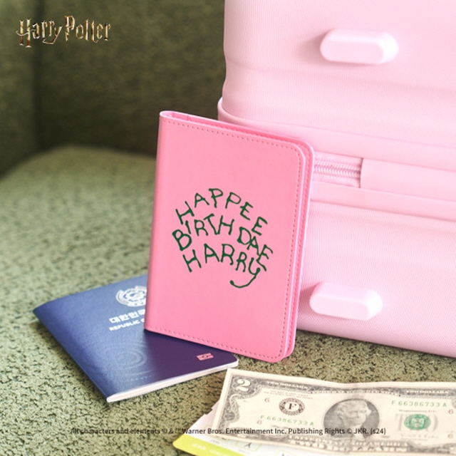 Harry Potter Happee Birthdae Cake Passport Case - Iconic Pink Design