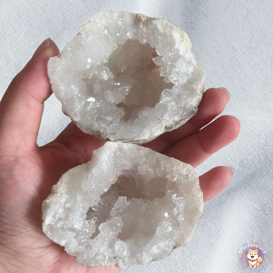 Moroccan Clear Quartz Crystal Geode ⋆ ̇Ruki Crystals ⋆洛ลดลง