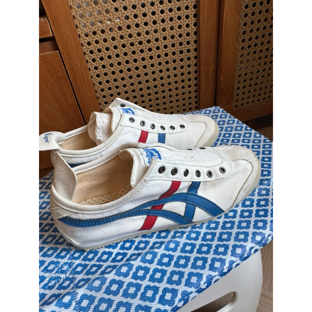 Onitsuka Tiger ของแท้ ของใหม่ ไม่เคยใช้