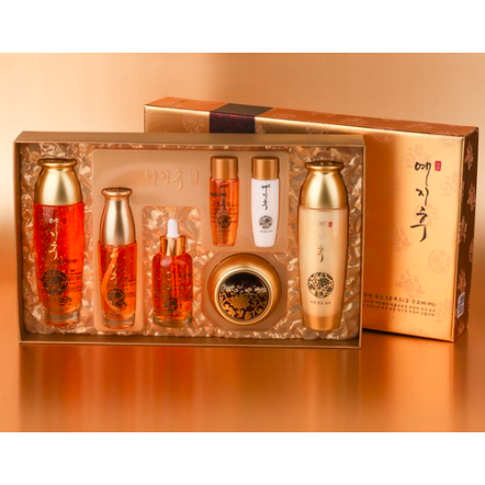 YEZIHU Jamyeong Hanbang Gold ชุดสกินแคร์ 5 ชิ้นพร้อมสารสกัดจากสมุนไพร & 24K Gold เพื่อความกระจ่างใสแ