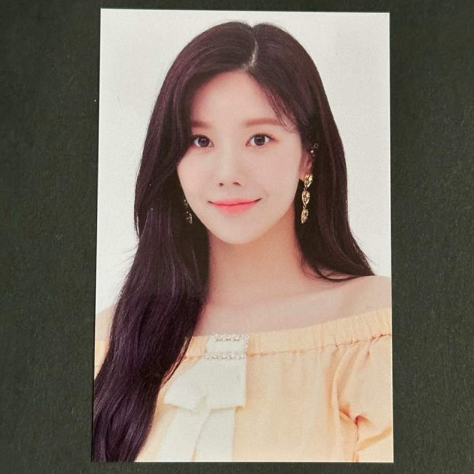 Kwon Eunbi Izone Iz*one Oneiric Theater Concert 50k Benefit Photocard