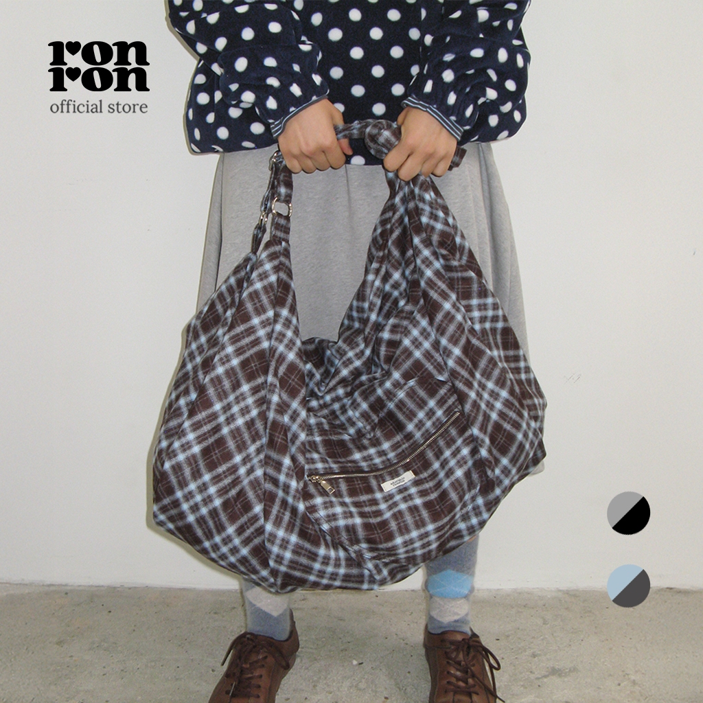 [RONRON] Heart Zip Pocket 2Way Duffle Bag / 2colors