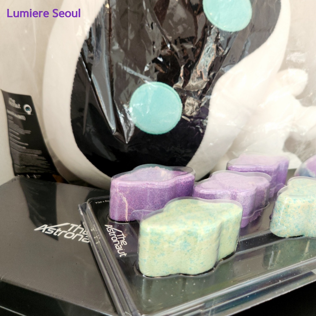 BTS JIN สินค้าอย่างเป็นทางการของนักบินอวกาศ (Wootteo)