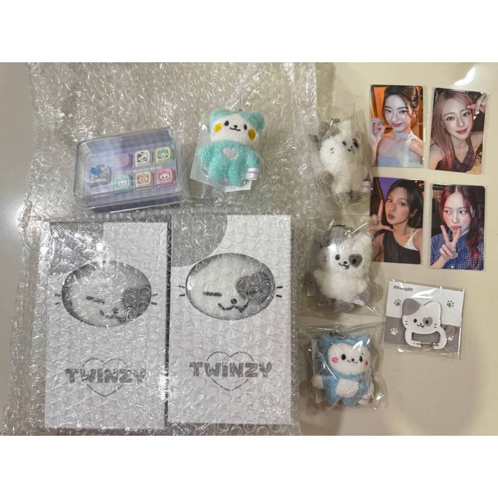 [MERCH] ITZY TWINZY On Air Merch MD