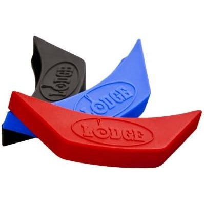 Lodge Silicone Assist Handle Holder สีดํา ออกแบบมาเพื่อพอดีกับ Lodge Assist ส่วนใหญ่พบกับกระทะขนาดให