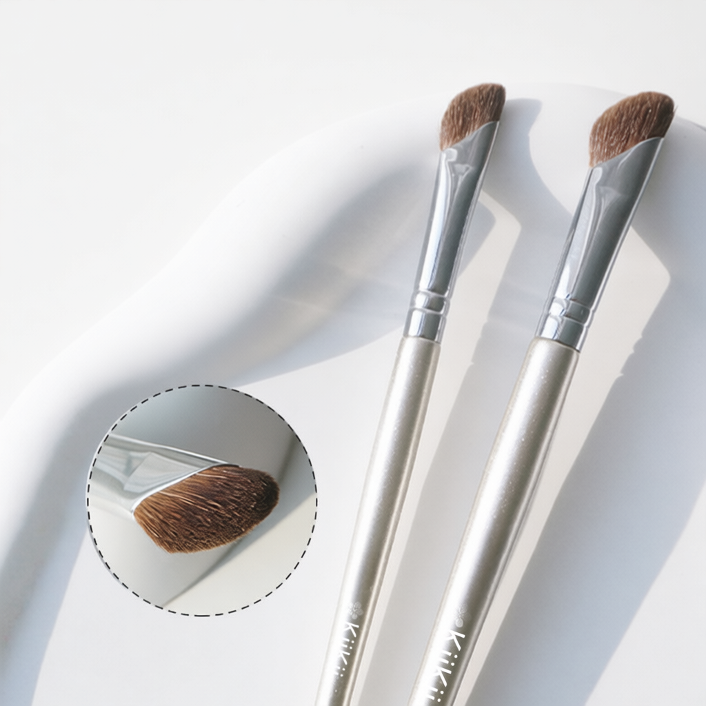 KiiKii แปรงแต่งหน้า ใช้งานได้หลากหลาย