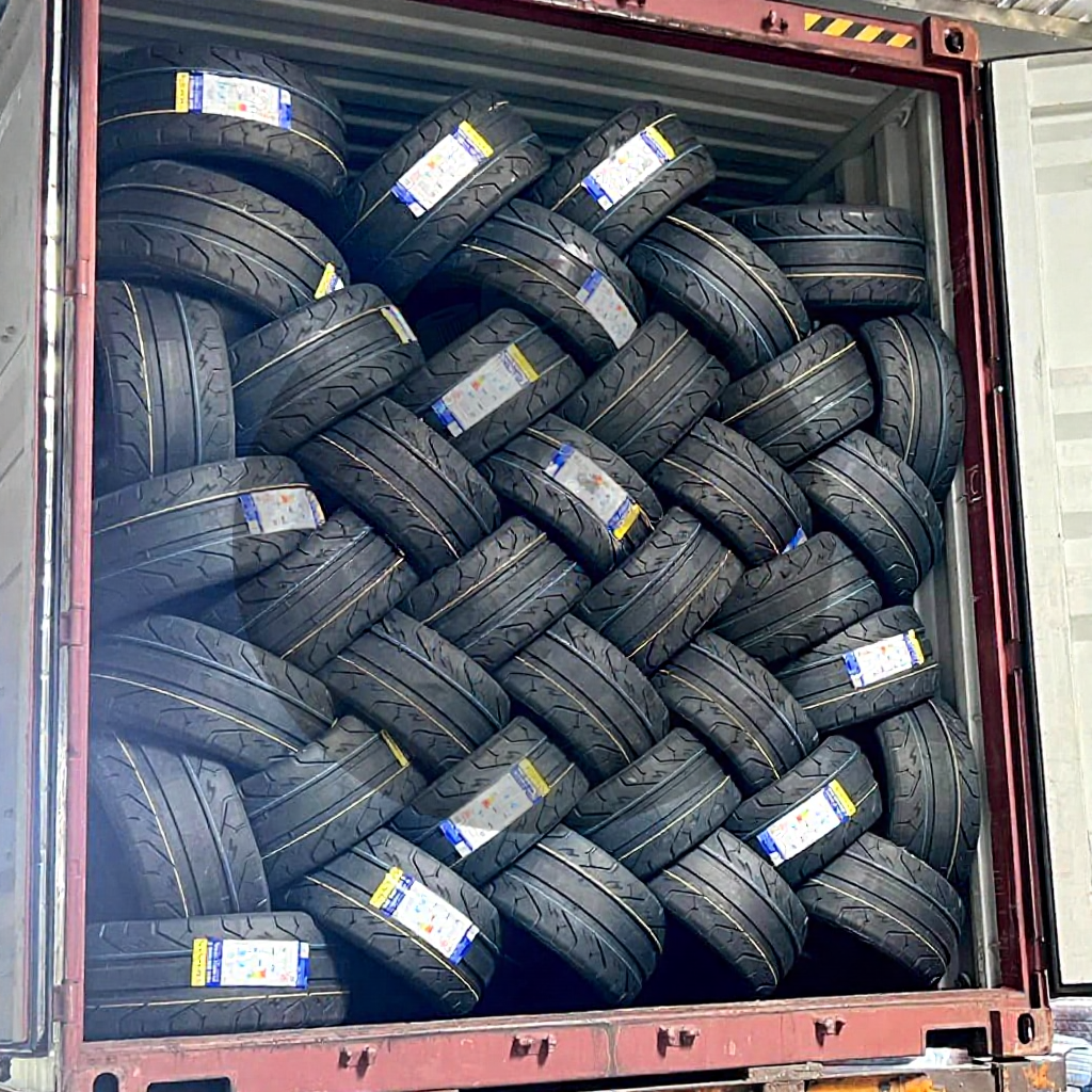 ยางรถยนต์ SUMAXX รุ่น MAX DRIFTING X ขนาด 245/45R18 , 275/40R18 , 265/60R18 ยางใหม่ปี25