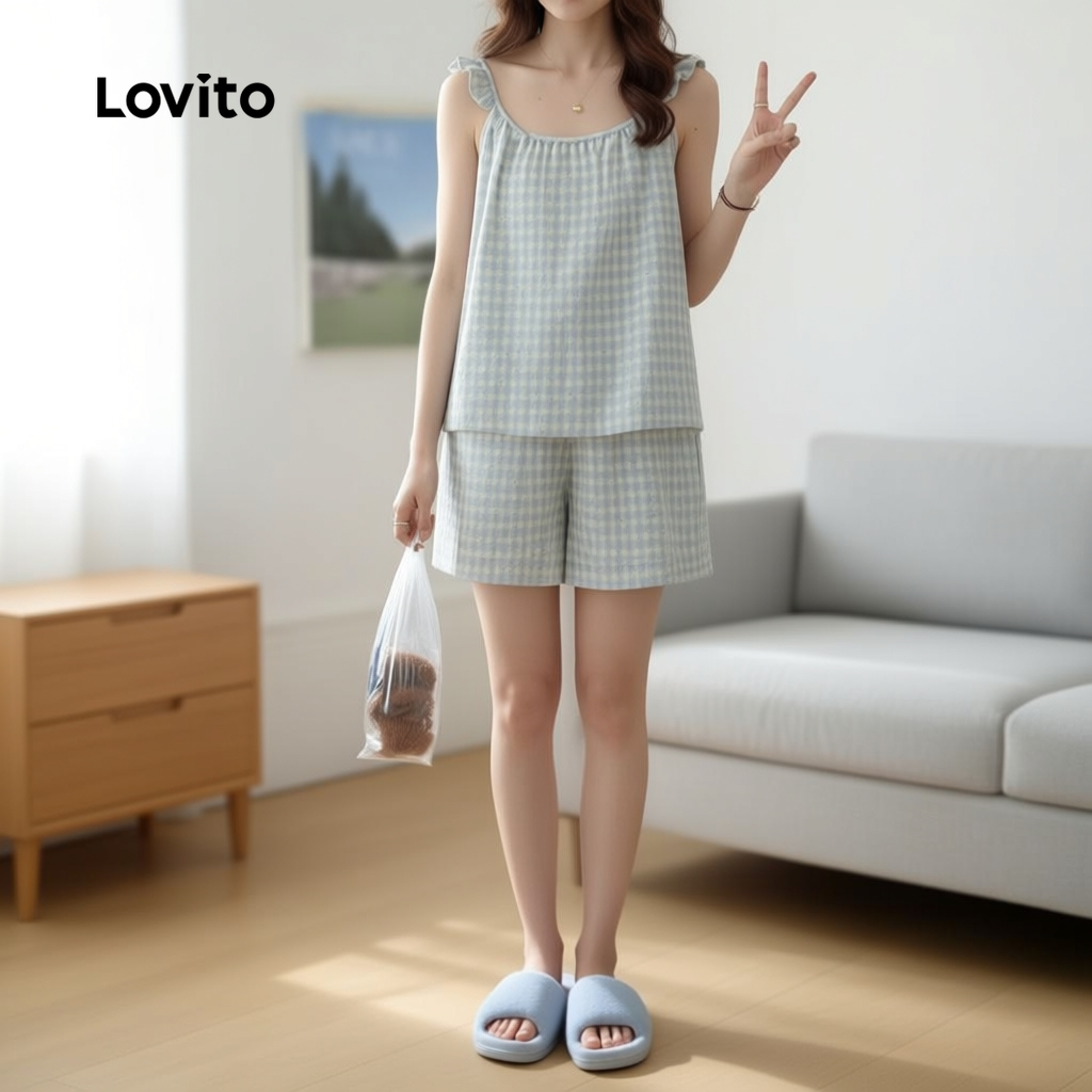 Lovito ชุดคาซุย 2 ชิ้น ใส่สบาย ใส่ได้ทั้งในบ้านและนอกบ้าน มีลายพับ สําหรับผู้หญิง ฤดูใบไม้ผลิ/ฤดูร้อน LNE121194