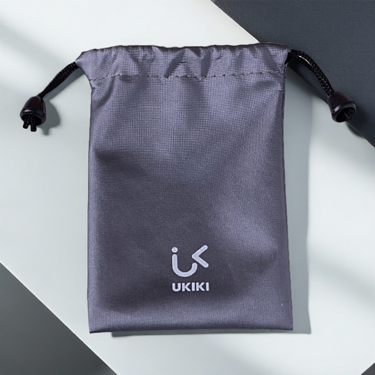UKIKI ถุงผ้ากำมะหยี่ สำหรับใส่พาวเวอร์แบงค์ กันน้ำ กันฝุ่น มีเชือกรูดปิดปากถุง พกพาสะดวก