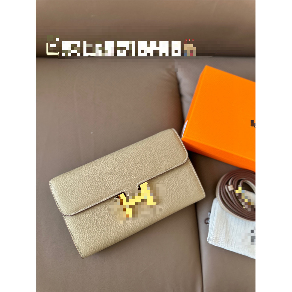 Hermes Hermes277 Messenger Bag Light Beige Classic Buckle Design Small Square Bag