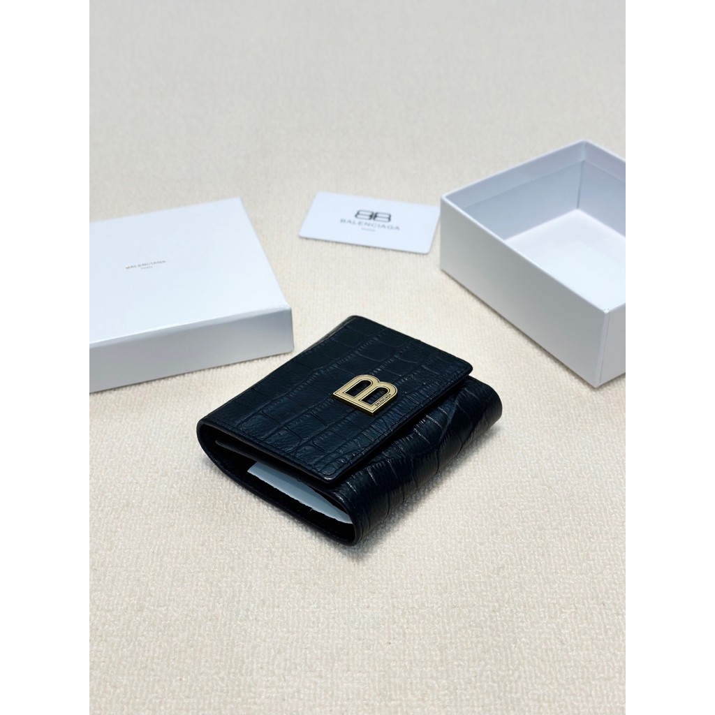 BALENCIAGA501 กระเป๋าสี่เหลี่ยมเล็กลายจระเข้ Gold B Buckle กระเป๋าสตางค์สั้นสีดํา