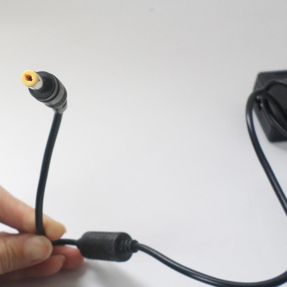 AC Adapter Power Charger สําหรับ HP Pavilion ZE2000 ZE2100 ZE2200 ZE2300 ZE2400 ZE4900 ZT3000 ZT3100