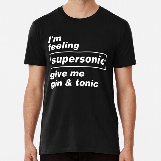 เสื้อยืดผู้ชาย O-neck จาก Oasis ดีไซน์ล่าสุด พิมพ์ลาย IM Feeling Supersonic Give Me Gin Tonic