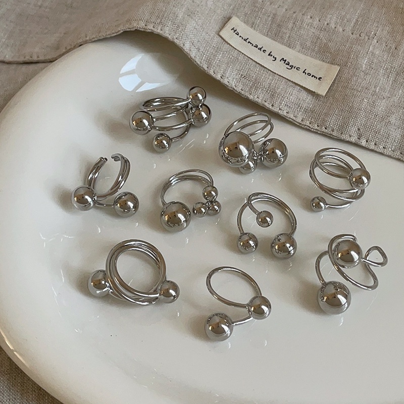 เกาหลีเกาหลี ins Metal Ball Staggered Ring หญิงแฟชั่นที่ไม่ซ้ํากัน