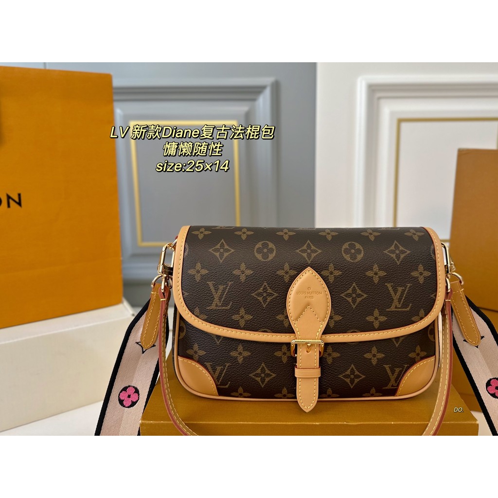 LV1120 Classic Brown Gold Rhombic Bags ert with Daily Wear