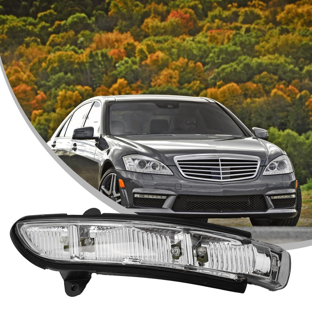 พร้อมสต็อก A2198200621 ไฟเลี้ยวกระจกมองข้างขวาสําหรับ Mercedes W219 W211 W216 W211