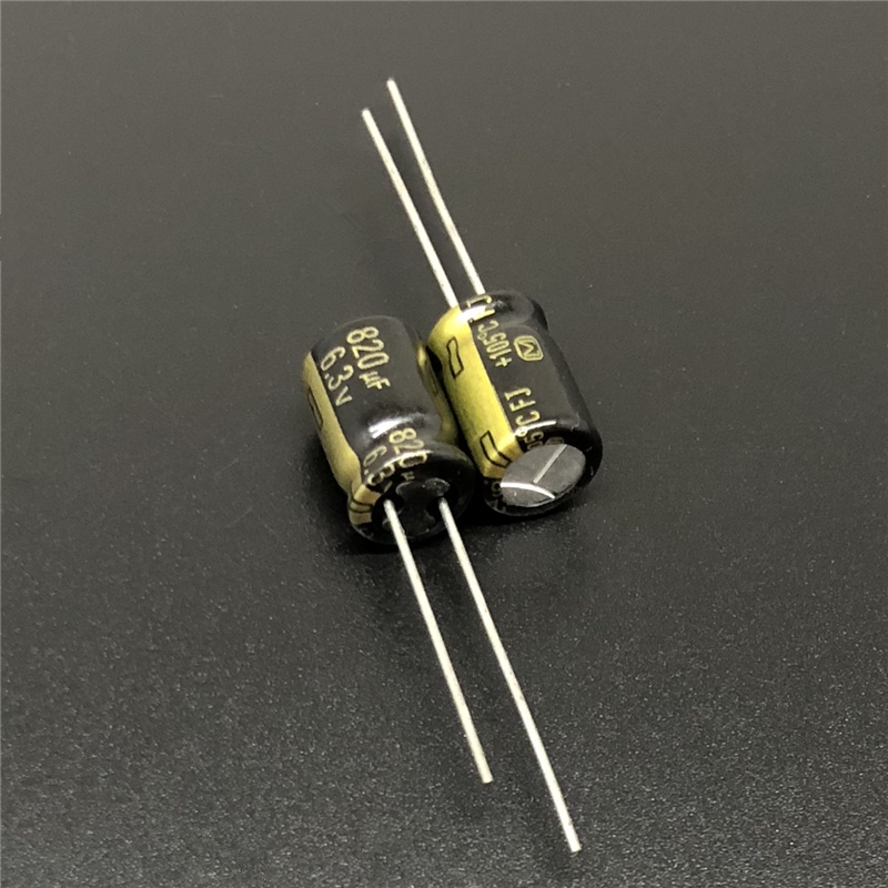 10pcs 820uF 6.3V FJ Series 8x11.5 มม.ต่ํา ESR 6.3V820uF เมนบอร์ดตัวเก็บประจุ
