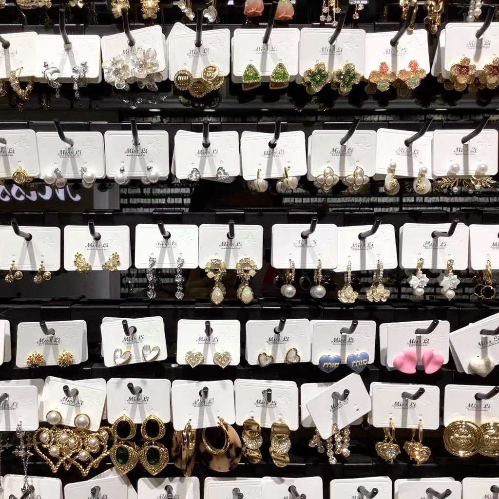 เดรช เข็มเงินถนนแผงลอยตลาดกลางคืนแหล่งต่างหูสําหรับผู้หญิงแฟชั่นเกาหลีแสงหรูหราต่างหูต่างหู