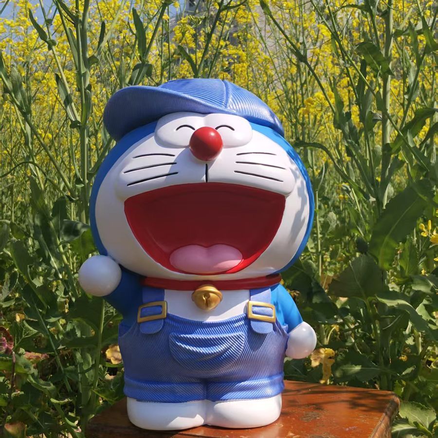 [คลังสินค้าพร้อม]
Doraemon Piggy Bank Stall การ์ตูนอะนิเมะเครื่องประดับ Piggy Bank Light กางเกงยีนส์ Overalls วันเกิดแลกเปลี่ยนของขวัญนักเรียน