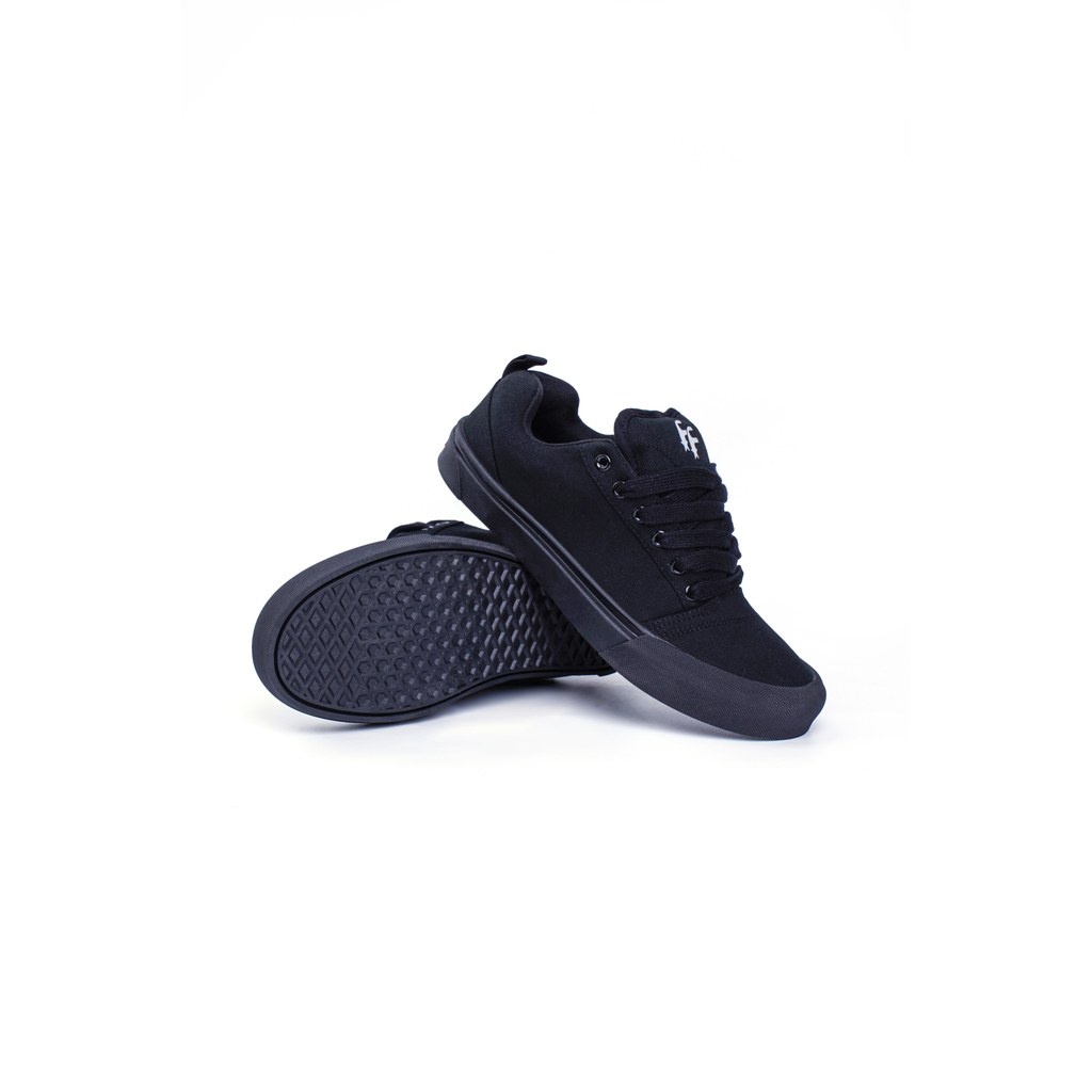 Shopee Voucherใหม่ล่าสุด SUEDE XL TICKER และคุณภาพสูง SUEDE MATERIAL ON สําหรับผู้ชายและผู้หญิง