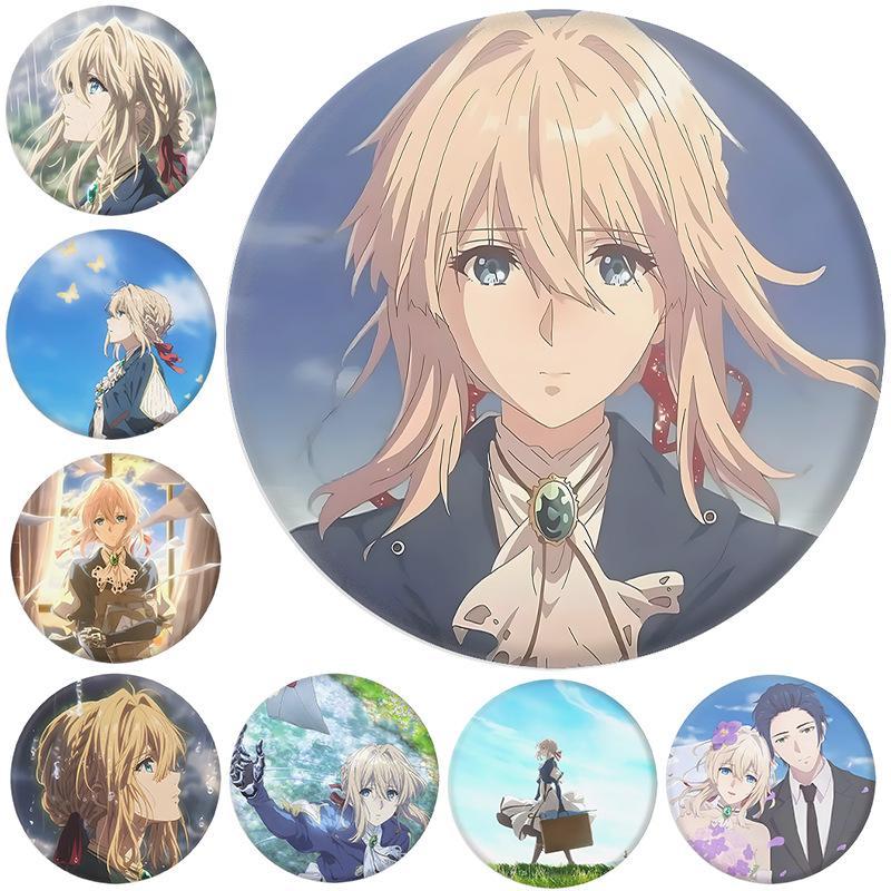 58 มม. Violet Evergarden Pin – ศิลปะสไตล์อนิเมะ | Emotional Drama & Post-War Romance | ตัวละครที่หรู