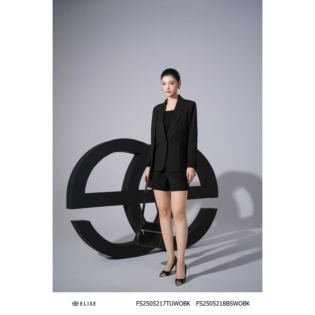 Elise FS design กางเกงขาสั้นสีดํามีกระเป๋าแนวทแยง2505218BSWOBK (O2O)