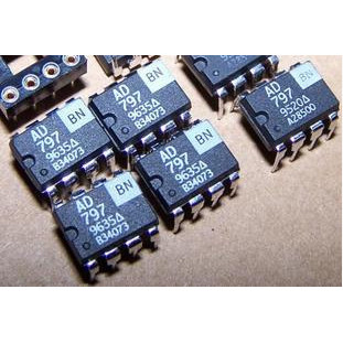 1PCS AD797BN AD797 DIP8 ใหม่และต้นฉบับในสต็อก
