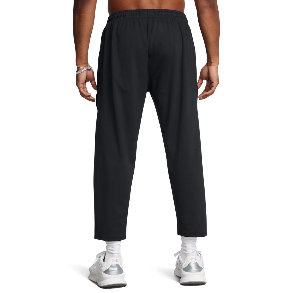 Under Armour กางเกงคาร์โกห้าส่วน UA Meridian สำหรับผู้ชาย — صورة 4