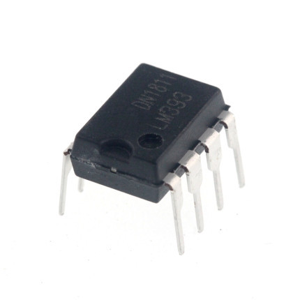 1PCS LM393P DIP8 LM393 DIP LM393N 393 DIP 8 IC ใหม่และต้นฉบับ