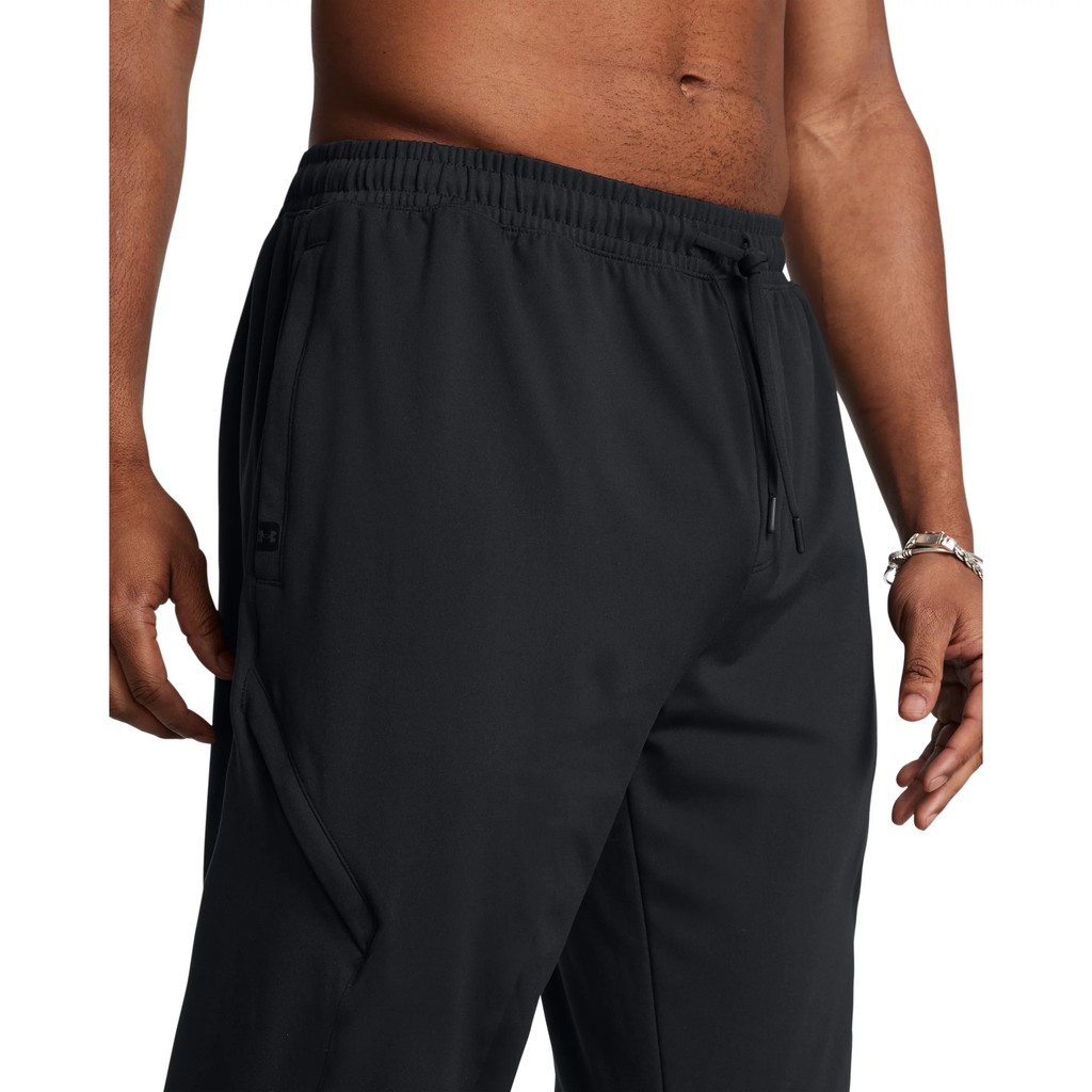 Under Armour กางเกงคาร์โกห้าส่วน UA Meridian สำหรับผู้ชาย — صورة 6