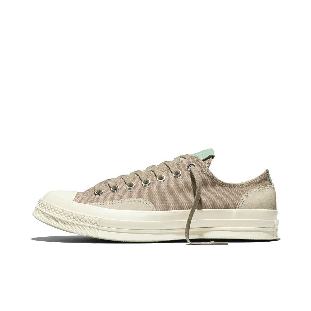 CONVERSE حذاء رجالي Chuck 70 Material+ OX — كريمي — صورة 5