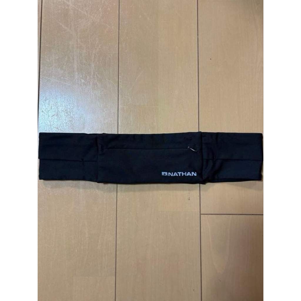 【Direct from Japan】กระเป๋าคาดเอว NATHAN ขนาดกลาง【Japan Exclusive】