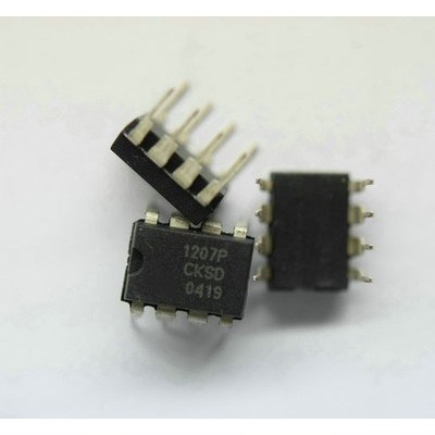 5 ชิ้น/ล็อต NCP1207AP NCP1207 1207AP DIP 8 ในสต็อก