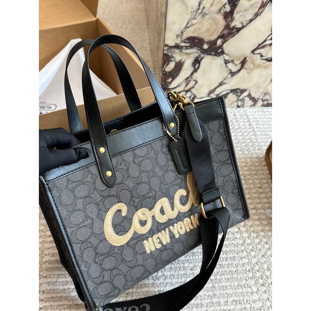 Thailand COACH Tote Bag Dating All-Match Messenger Bag ประณีตหรูหรา Underarm Bag Daily High-End Squa