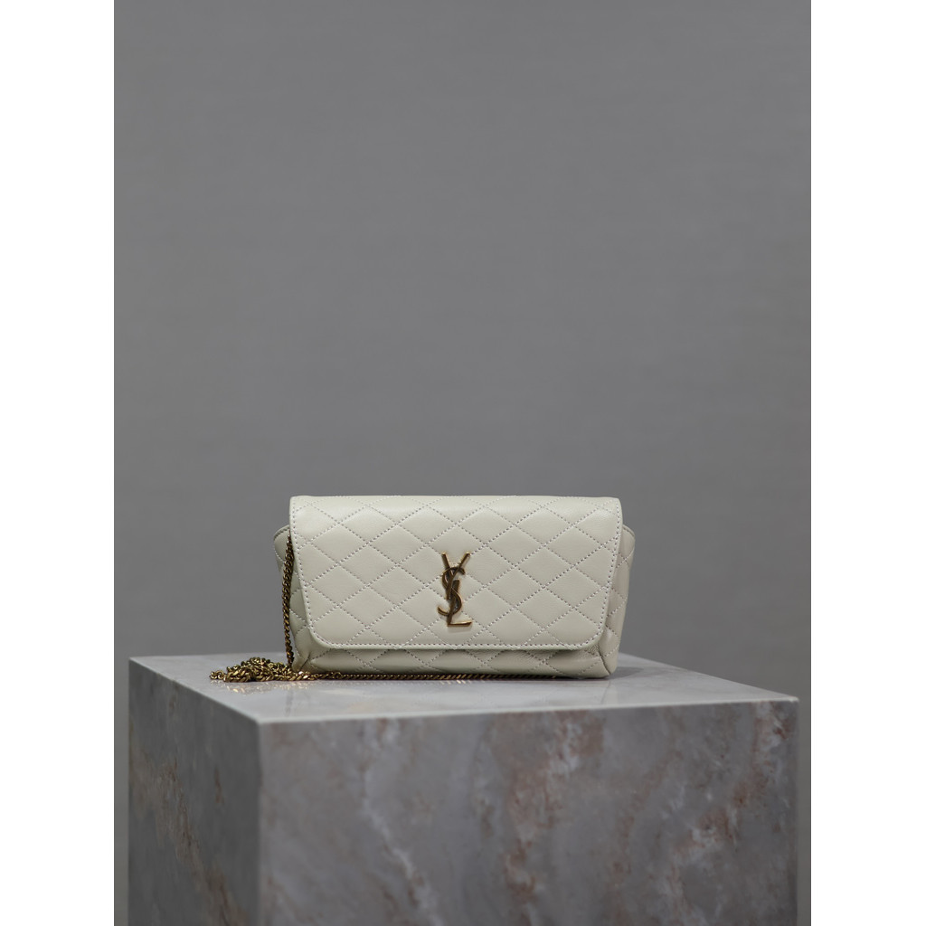 26 Ladies Daily Atmosphere Standard Matching, กระเป๋า YSL มาพร้อมโอกาสพิเศษ, กระจกทุกวัน Elegant Gen